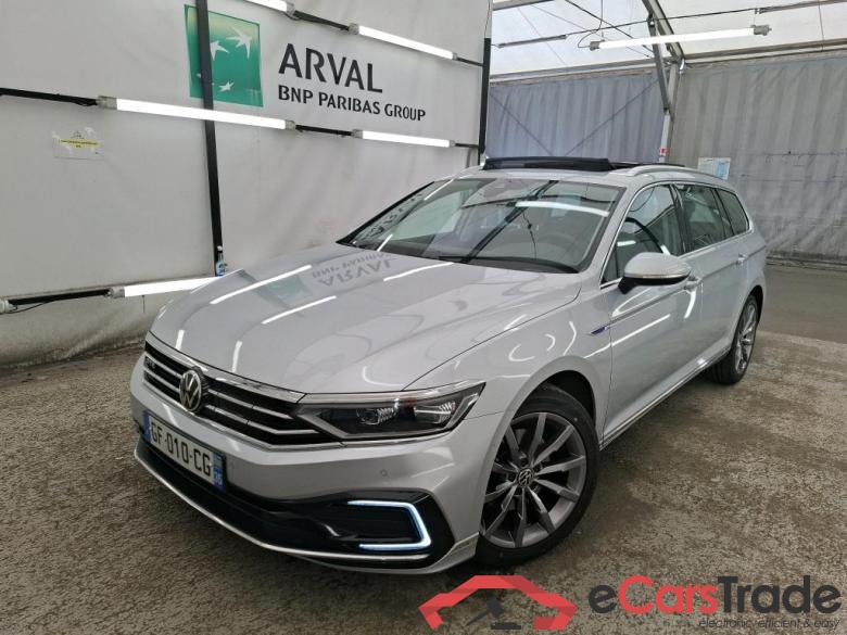 Volkswagen 1.4 TSI DSG HYBRIDE RECHARGEABLE SW GTE VOLKSWAGEN Passat SW / 2019 / 5P / Break 1.4 TSI DSG HYBRIDE RECHARGEABLE SW GTE #1