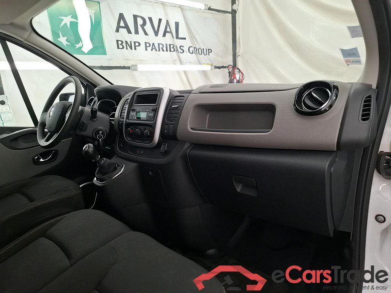 Renault FG GCF L1H1 1200 dCi 120 E6 Trafic Furgon Grand Confort L1H1 1200 1.6 dCi 120CV BVM6 E6 #5