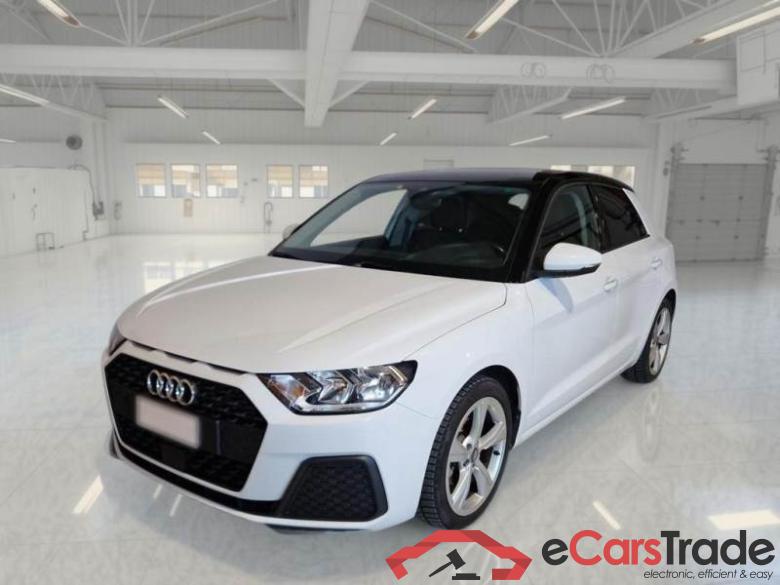 Audi 63 AUDI A1 / 2018 / 5P / BERLINA 30 TFSI ADMIRED SPORTBACK #1