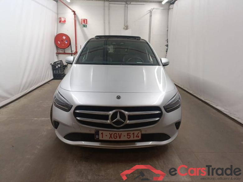 Mercedes-Benz B-Klasse B 180 d Launch Edition 5d