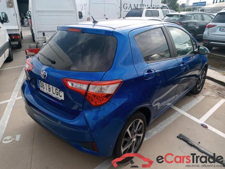 Toyota 1.5 110 Feel! Edition(SP) TOYOTA Yaris / 2017 / 5P / berlina con portón 1.5 110 Feel! Edition(SP) #2