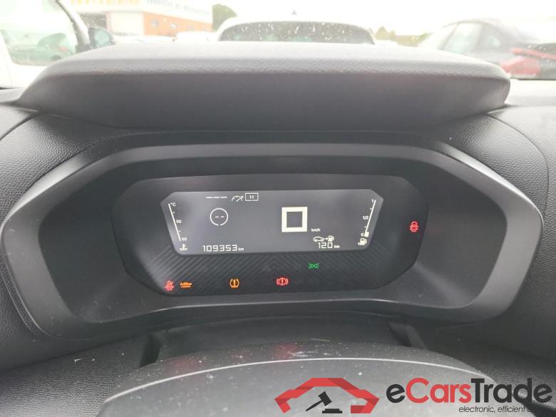 Citroen BlueHdi 110 S&S Live Pack C4 Berlina Live Pack 1.5 BlueHDI 110CV E6d #4