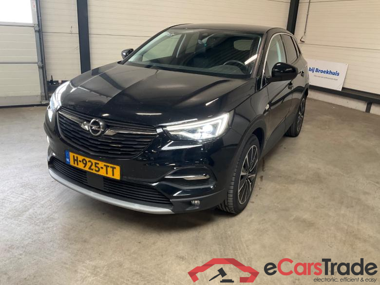 OPEL Grandland X 1.6 THybr Bus. Ex.