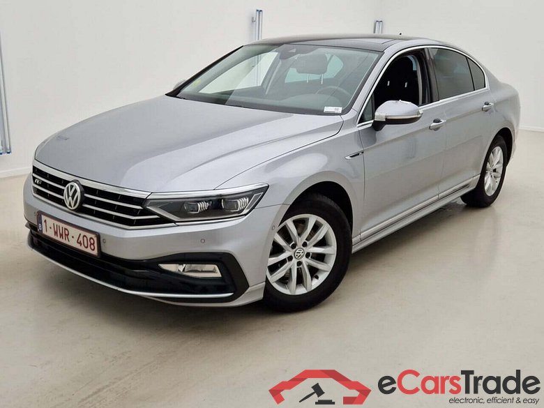 VOLKSWAGEN PASSAT SEDAN 1.6 TDI SCR DSG7 COMFORTLINE #1