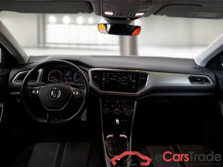 Volkswagen 49 VOLKSWAGEN T-ROC / 2017 / 5P / SUV 1.5 TSI ACT BUSINESS DSG #3