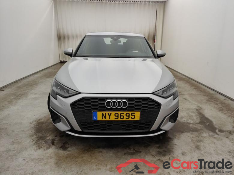AUDI A3 SPORTBACK - 2020 30 TFSI 110hp 5d