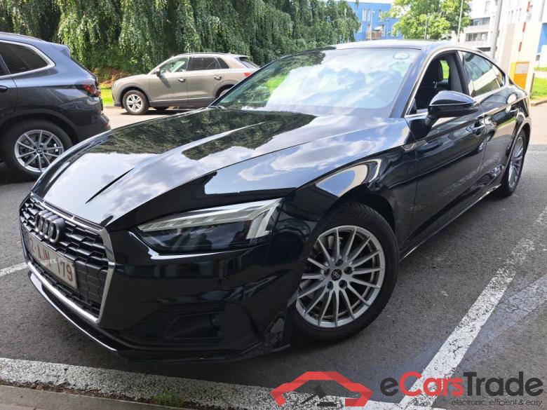 AUDI A5 SPORTBACK 2.0 30 TDI S TRONIC BUS. ED. Business Plus Utility tyres #1