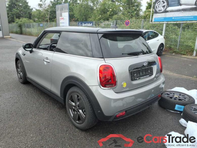 MINI Mini 3-trg. (F56)(2013->) DE - LimS3 SE, Cooper SE Classic Trim, (Facelift 2) 2021 - 2024 #2