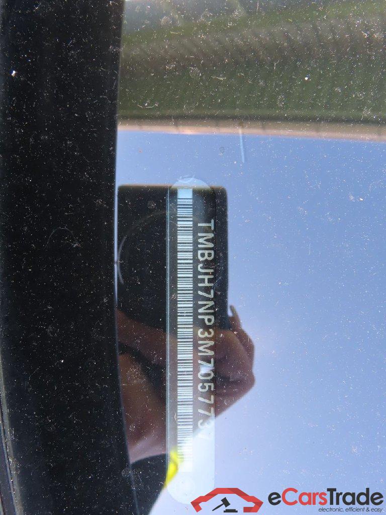 Skoda Superb Wagon ´15 Superb Combi Ambition 2.0 TDI 110KW MT6 E6d #5