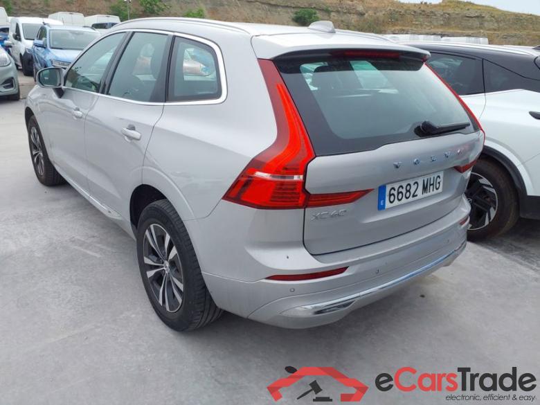 VOLVO XC60 Recharge T6 plug-in hybrid eAWD Eléctrico/Gasolina  #2