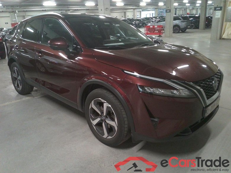 QASHQAI MY23 Mild-Hybrid 140 MT 2WD N-connecta  Design Pack