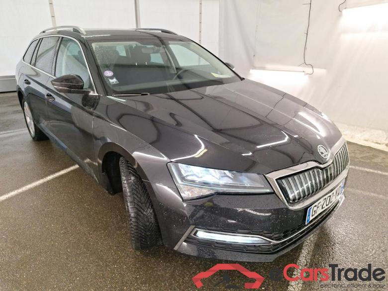 Skoda 1.4 TSI PHEV 218ch DSG6 Business Superb Break Business iV 1.4 TSI Hybrid 220CV E6d #4