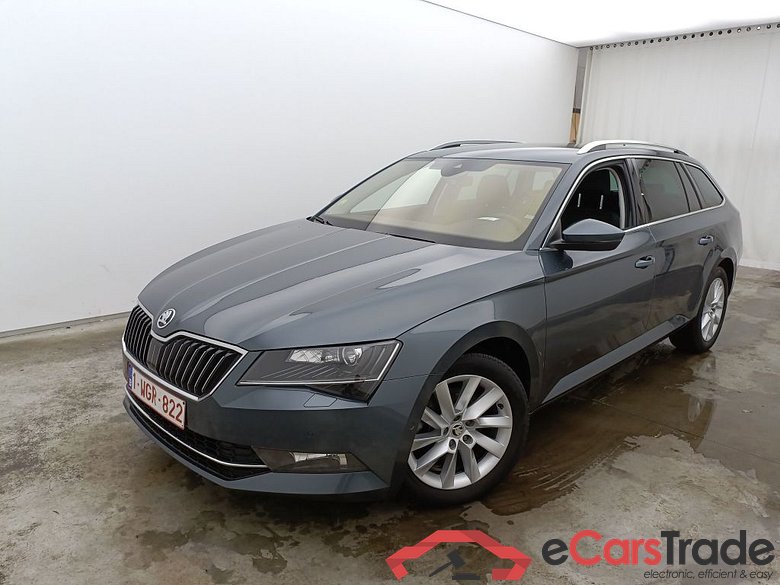 Skoda Superb Combi 2.0 CRTDI 110kW DSG7 Style 5d #2