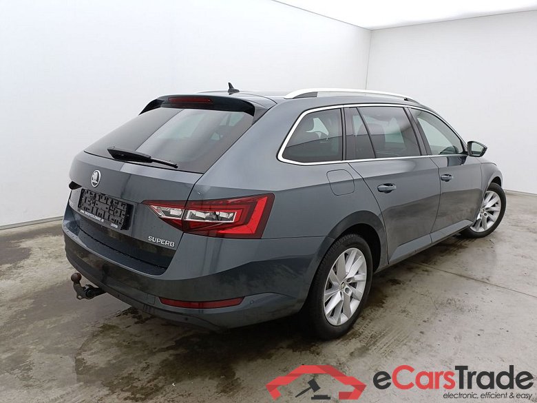 Skoda Superb Combi 2.0 CRTDI 110kW DSG7 Style 5d #5