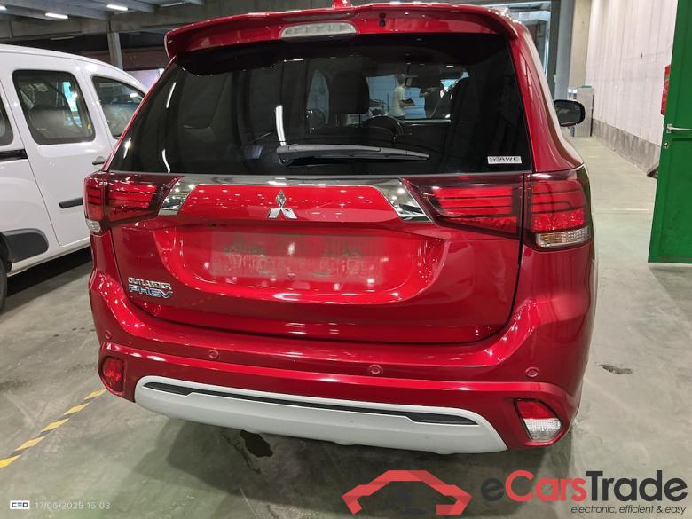 MITSUBISHI OUTLANDER 2.4 PHEV BUS. EDIT. SDA-NAV AUTO 4WD #5