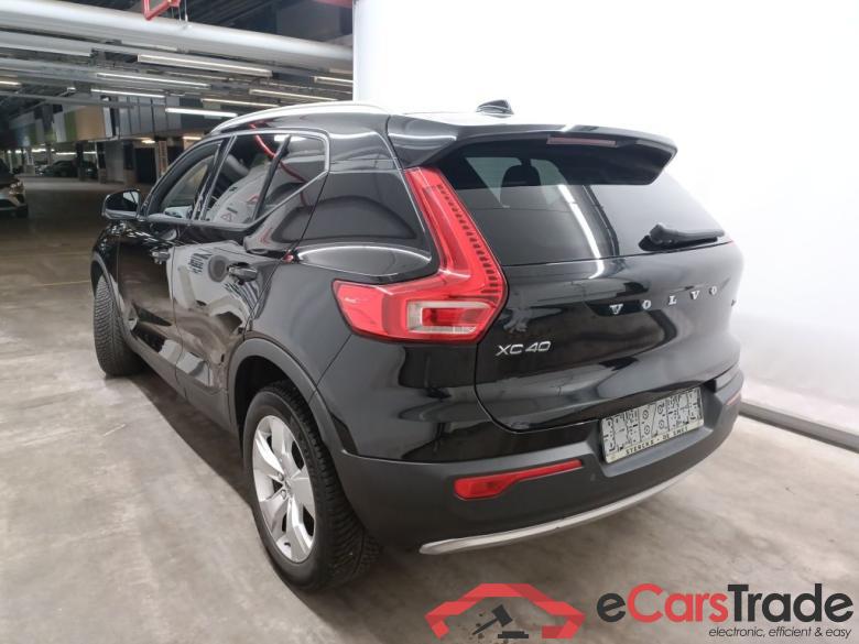 Volvo XC40 T3 Momentum Pro 5d #4