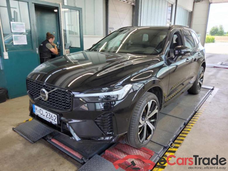 Volvo XC60 (03.2017->) DE - SUV5 B5 (Benzin) AWD EU6d, Ultimate Dark Mild-Hybrid (EURO 6d), (Facelift)