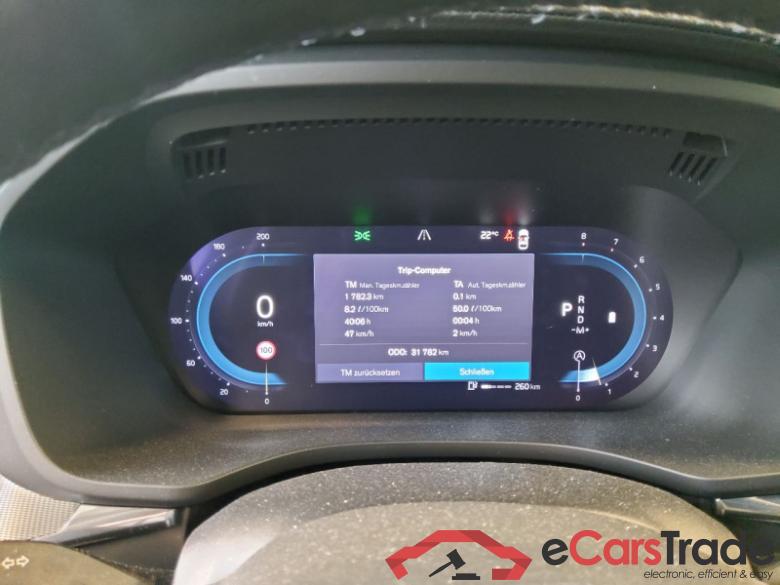 Volvo XC60 (03.2017->) DE - SUV5 B5 (Benzin) AWD EU6d, Ultimate Dark Mild-Hybrid (EURO 6d), (Facelift) #6