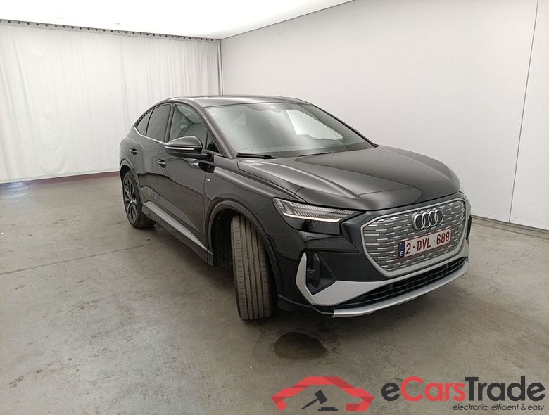 Audi Q4 Sportback e-tron 50 e-tron quattro S Line 5d #2