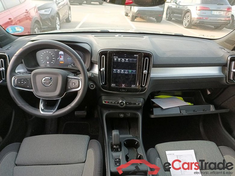 Volvo 1.5 T4 Recharge PHEV Core Auto XC40 Core Recharge Plug-In Hybrid 2WD 1.5 T4 210CV AT7 E6d #3