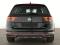 preview Volkswagen Passat #5
