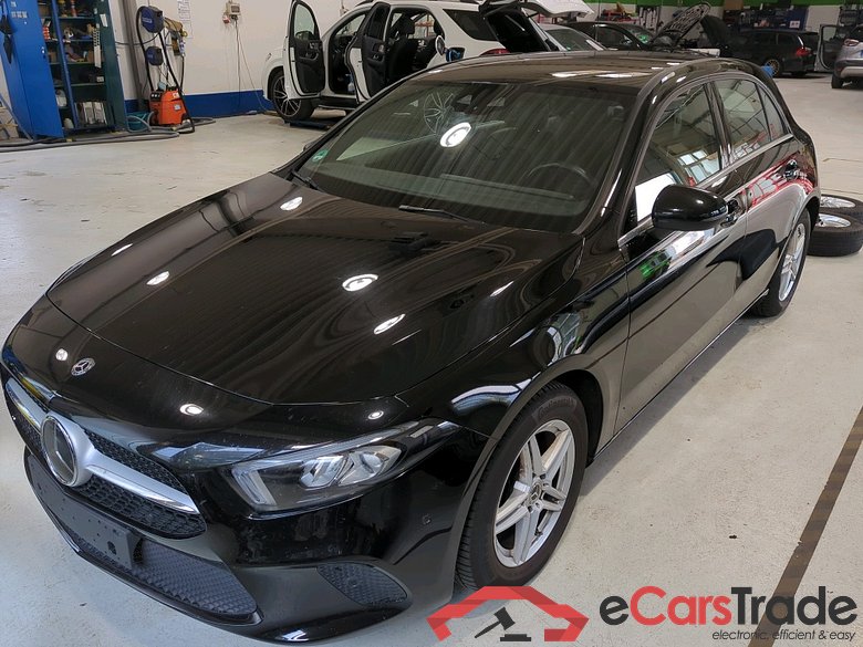 A -Klasse A 180 (177.084) 1.3 100KW AT7 E6dT