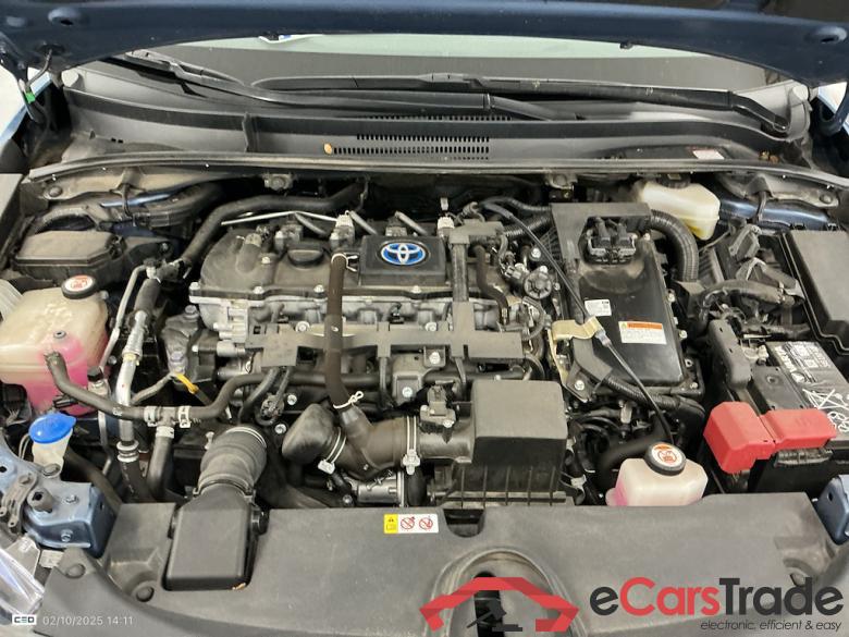 TOYOTA COROLLA TOURING SPORTS 1.8 HYBRID PREMIUM E-CVT #6