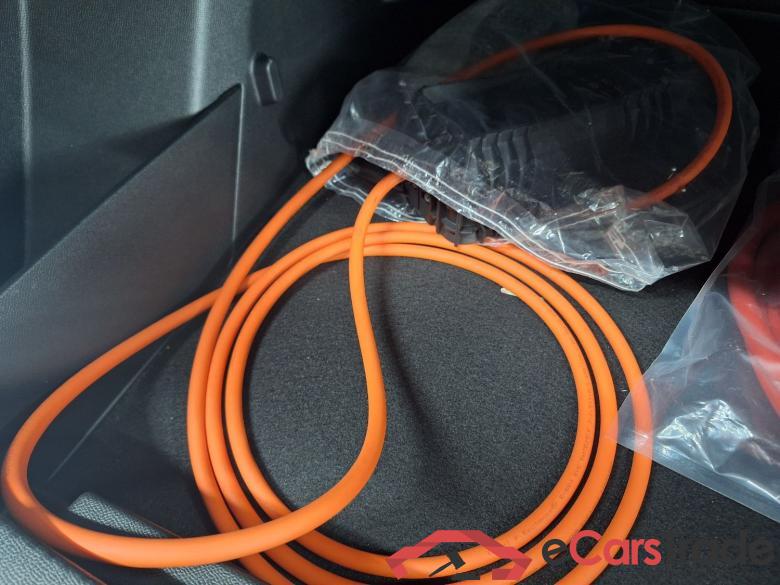 Peugeot, 2008 '19 BEV, Peugeot 2008 e-2008 GT 5d #1