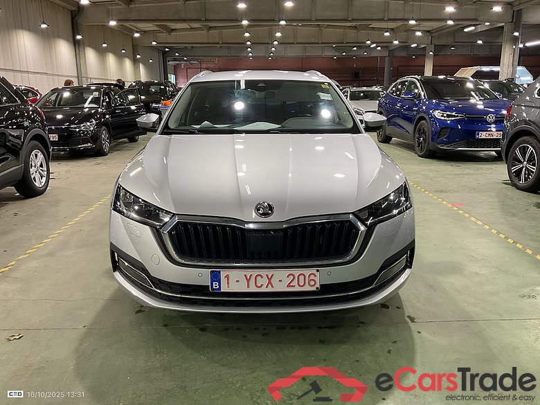 SKODA OCTAVIA COMBI - 2020 1.5 TSI Ambition #2