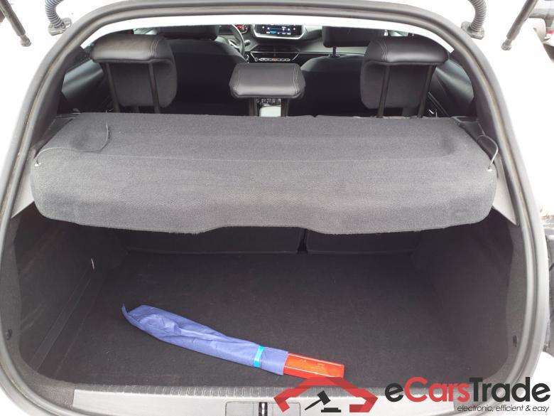 PEUGEOT 208 1.2 PureTech 100 ALLURE BVM #2 PEUGEOT 208 1.2 PureTech 100 ALLURE BVM #2