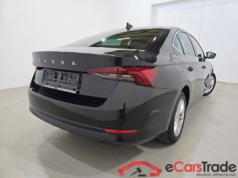 Skoda Octavia 2.0 TDI Ambition LED Virtual Navi KeylessGo Klima PDC ... #4