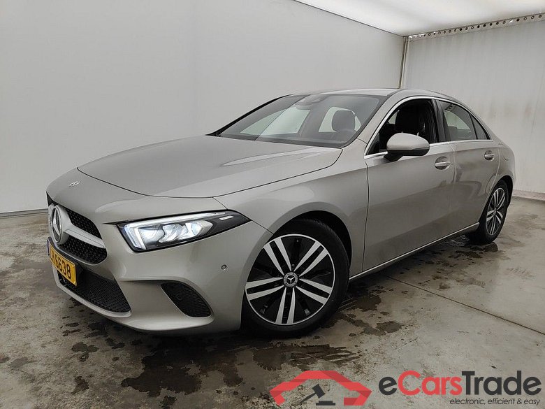 MERCEDES CLASSE A SEDAN DIESEL (V177) A 200 d 150 Business Solution (EU6d-TEMP) 4d Auto