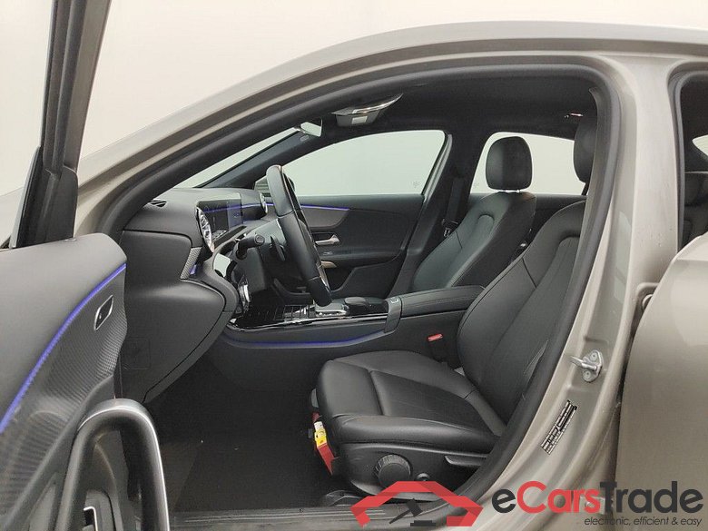 MERCEDES CLASSE A SEDAN DIESEL (V177) A 200 d 150 Business Solution (EU6d-TEMP) 4d Auto #3