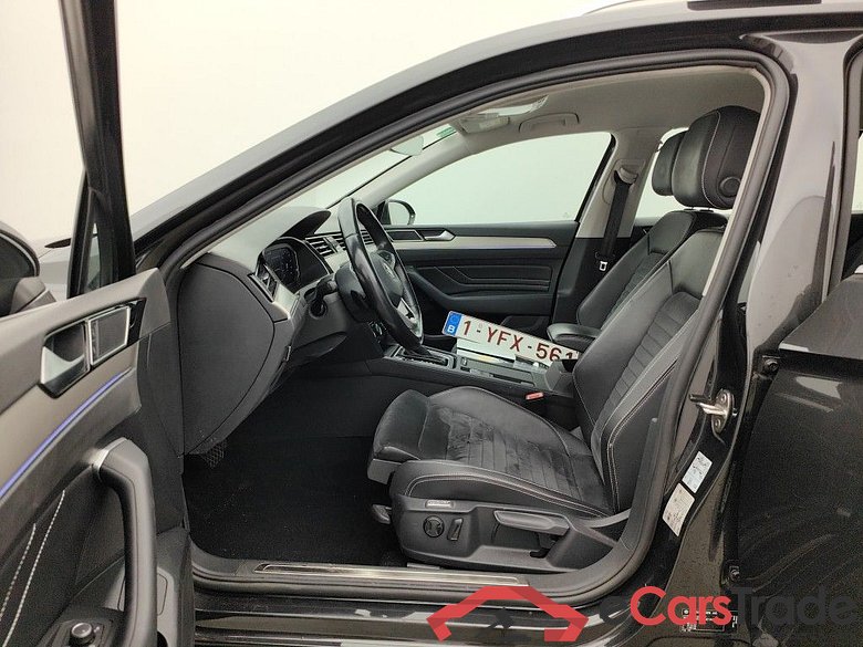 Volkswagen Passat Variant 1.5 TSI OPF DSG7 Elegance Business 5d #3