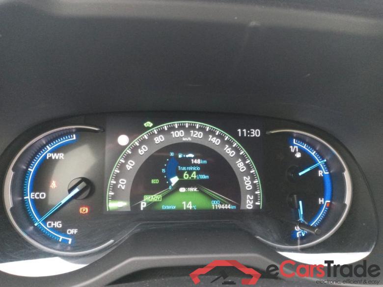 TOYOTA Rav4 / 2018 / 5P / todoterreno 2.5l 220H Advance #4