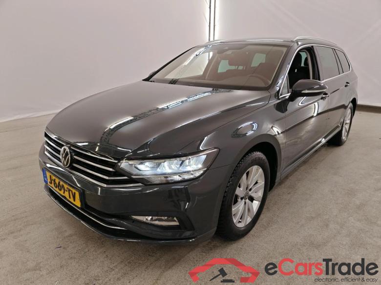 Volkswagen Passat Variant 1.5 TSI 7-DSG Comfort Business 5d #1