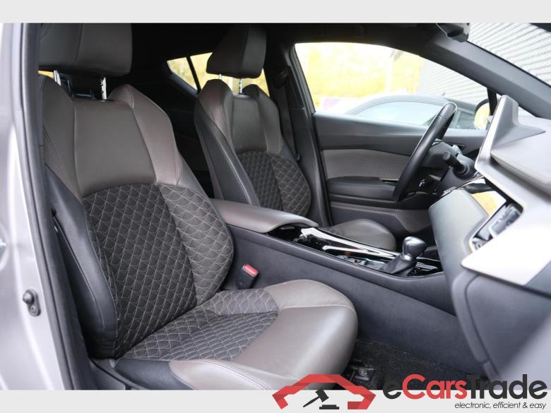 TOYOTA C-HR Hybrid 1.8i VVT-i C-Hic Bi-Tone E-CVT #1