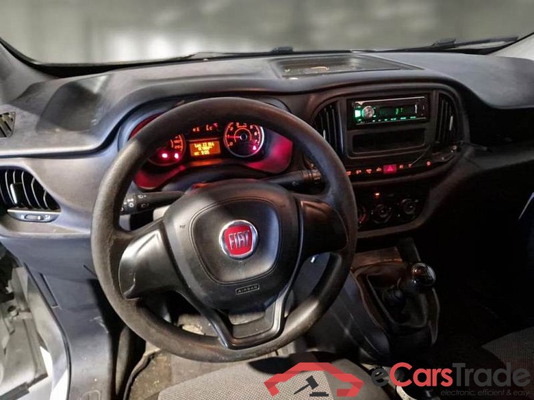 FIAT DOBLÒ CARGO / 2014 / 4P / VETT. FURGONATA CH1 BUSINESS 1.6 MJET 120CV E6D-F SeS #3