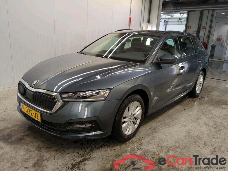 SKODA Octavia Combi 1.0 TSI Bns Edition #1