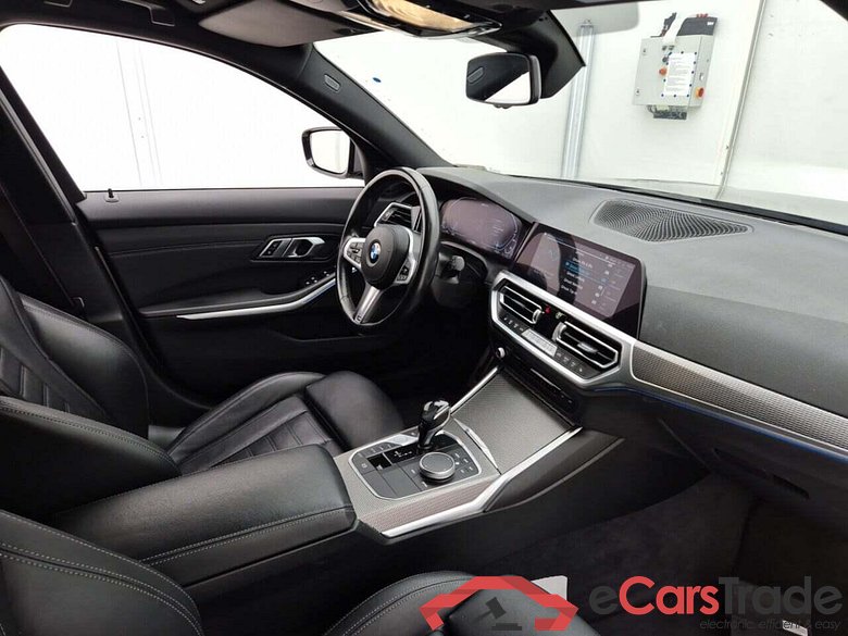 BMW 3-serie Touring 330eA High Exe M Sport #3