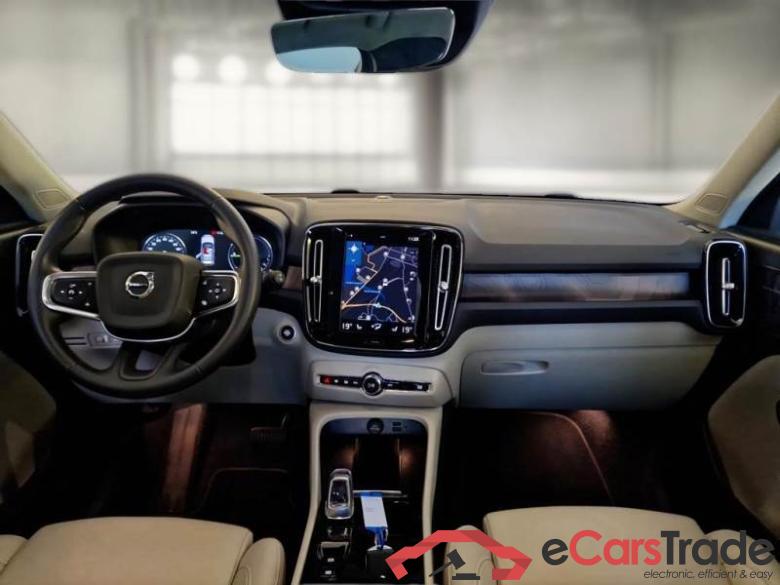 VOLVO XC40 / 2021 / 5P / SUV T5 RECHARGE PLUG-IN AUTO PLUS BRIGHT #3