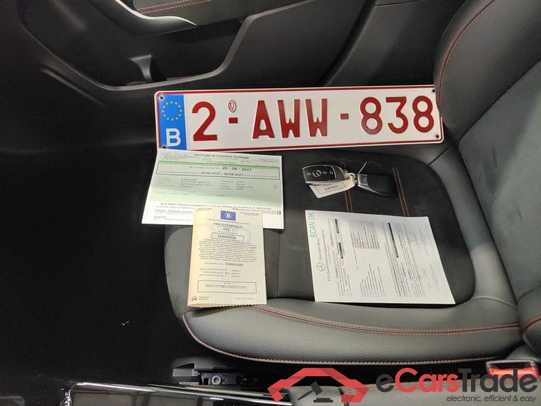 Mercedes-Benz A-Klasse Limousine A 250e Business Solution 4d #4