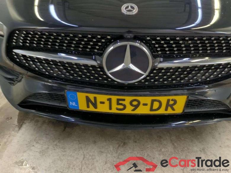 MERCEDES-BENZ CLA-klasse 250 e Prem. Plus #4