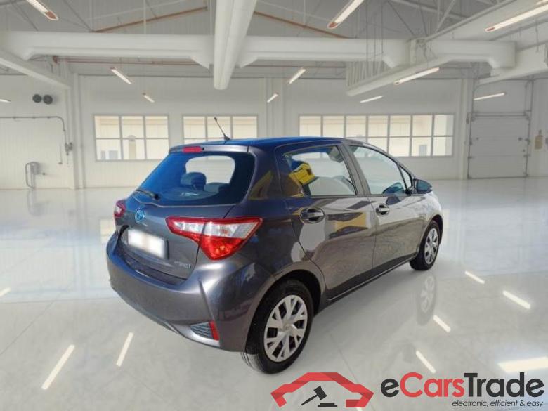 TOYOTA YARIS / 2017 / 5P / BERLINA 1.5 HYBRID BUSINESS #2