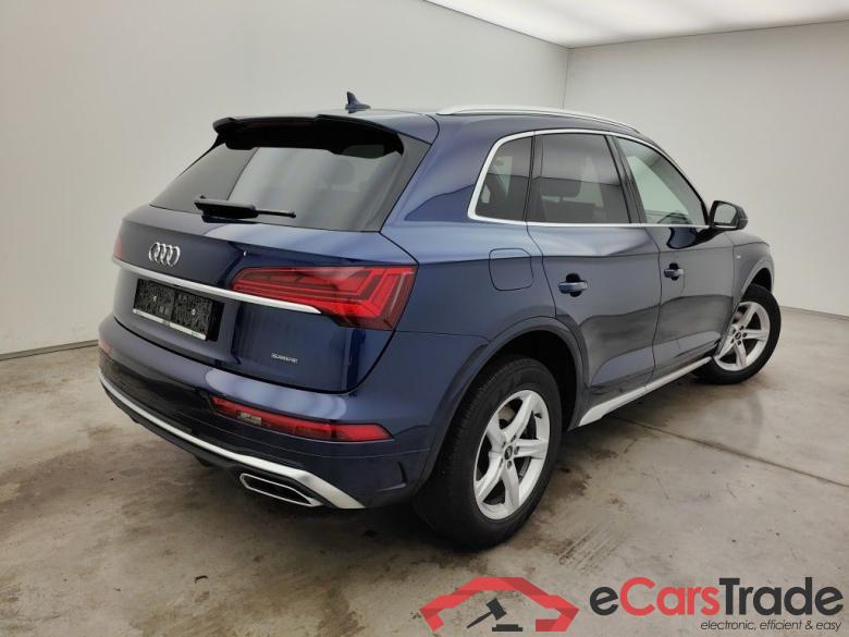 Audi Q5 Business Edition S line 40 TDI quattro 5d #2