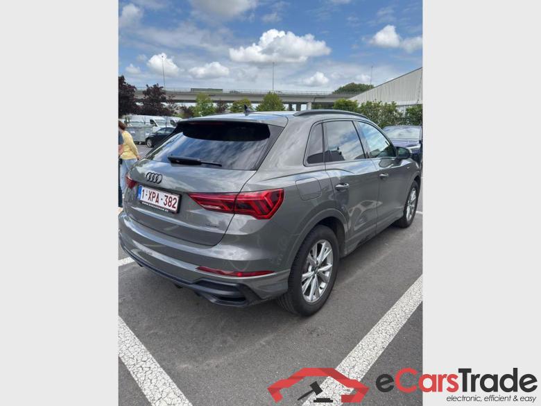 AUDI Q3 Audi Q3  S line 40 TFSI quattro 140(190) kW(ch) S tronic #4