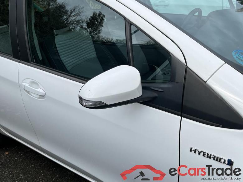 TOYOTA Yaris / 2017 / 5P / berlina con portón 1.5 100H Active #6