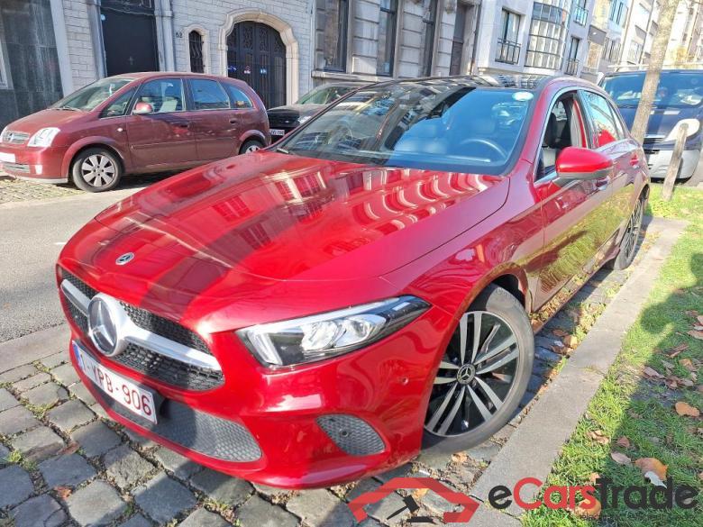 MERCEDES - MER A 200 d 150PK DCT Business Solution Luxury & Pano Roof #1