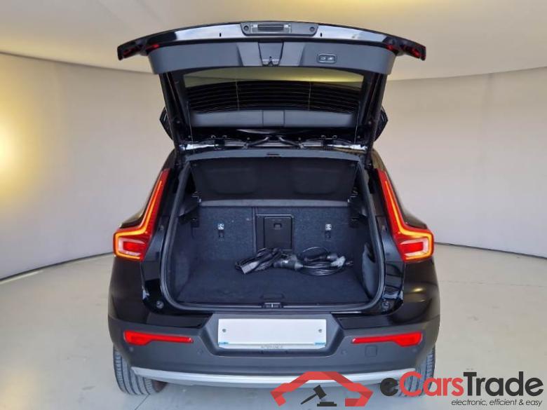 VOLVO XC40 / 2021 / 5P / SUV T4 RECHARGE PLUG-IN AUTO CORE #5