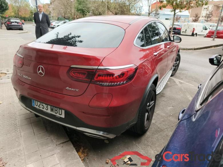 MERCEDES-BENZ GLC Coupé / 2019 / 5P / coupé GLC 300 de 4MATIC #2